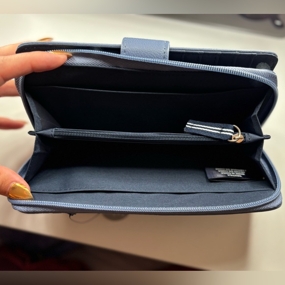 Nautica Wallet - Picture 4 of 4